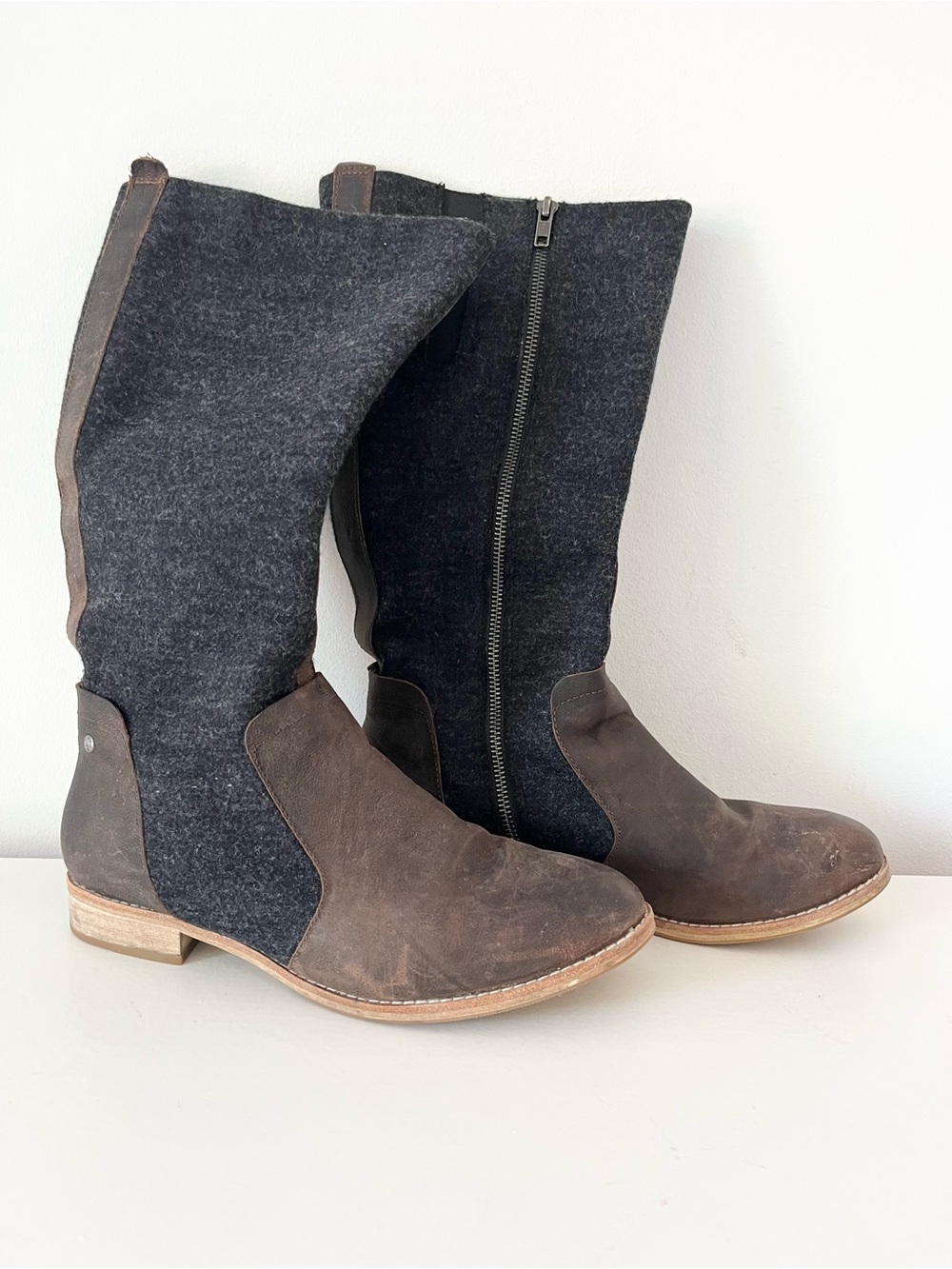 Caterpillar Ceil Tall Brown Grey Women's zip up Boots size 9.5 fall winter boots